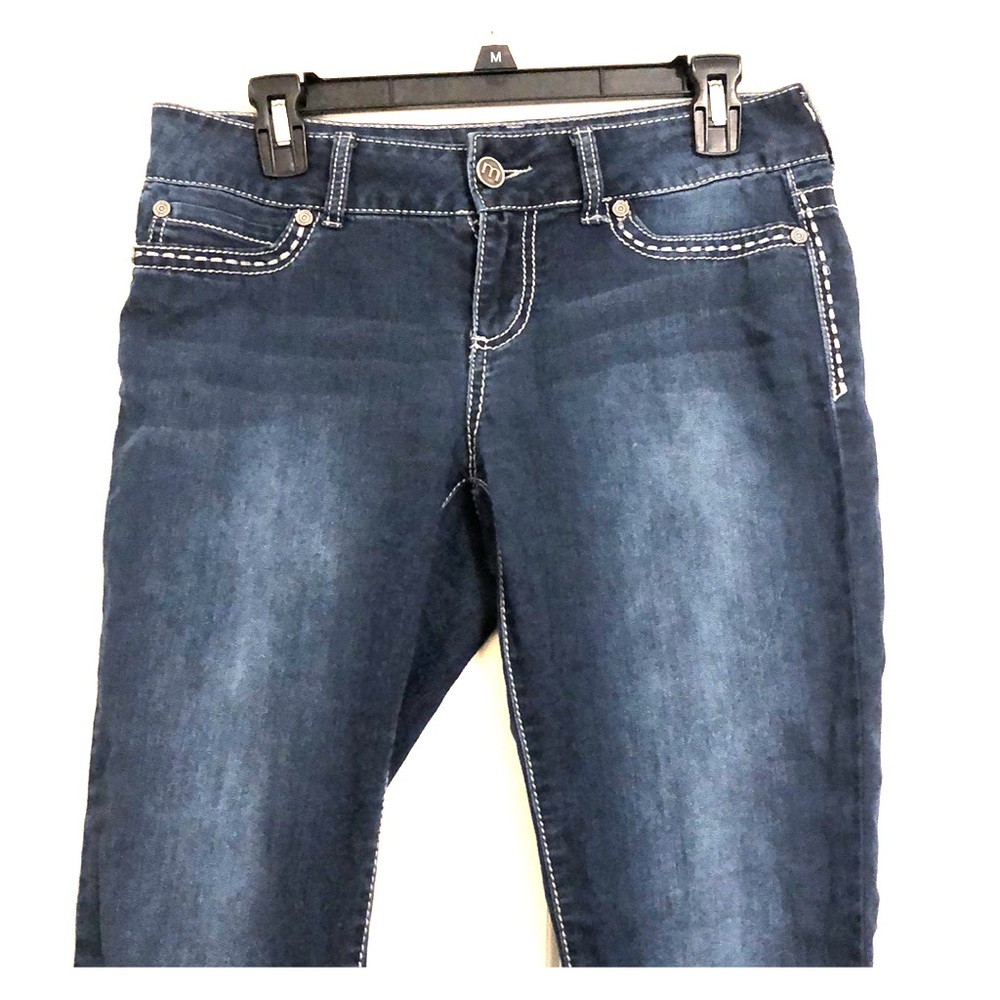 Maurices jeggings. Medium blue wash